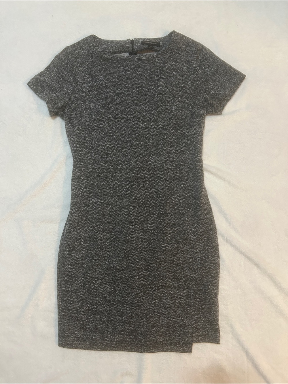 Banana Republic Women’s Dress Short Sleeve Sheath in Gray And White Size 10